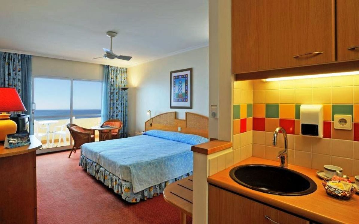 imagini hotel PESTANA BAY